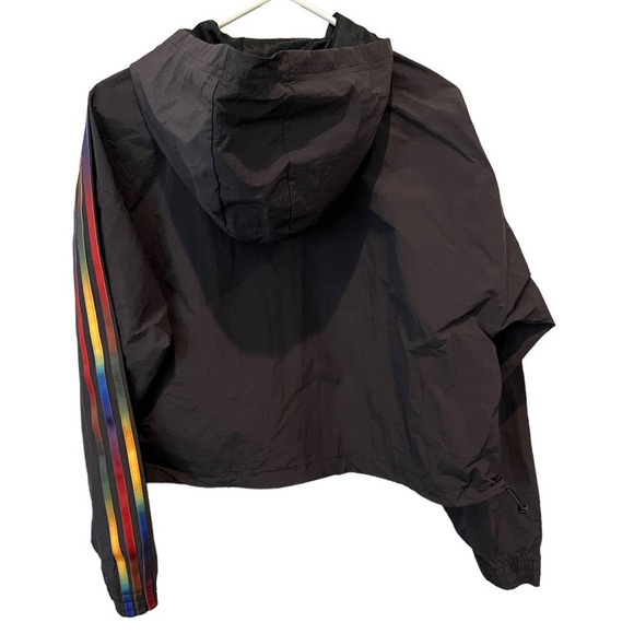 adidas Cropped Half-Zip Hoodie (US/M) - Picture 4 of 7